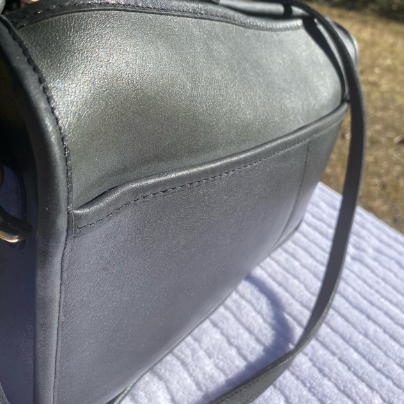 Vintage Coach Companion Bag - Picture 3 of 15